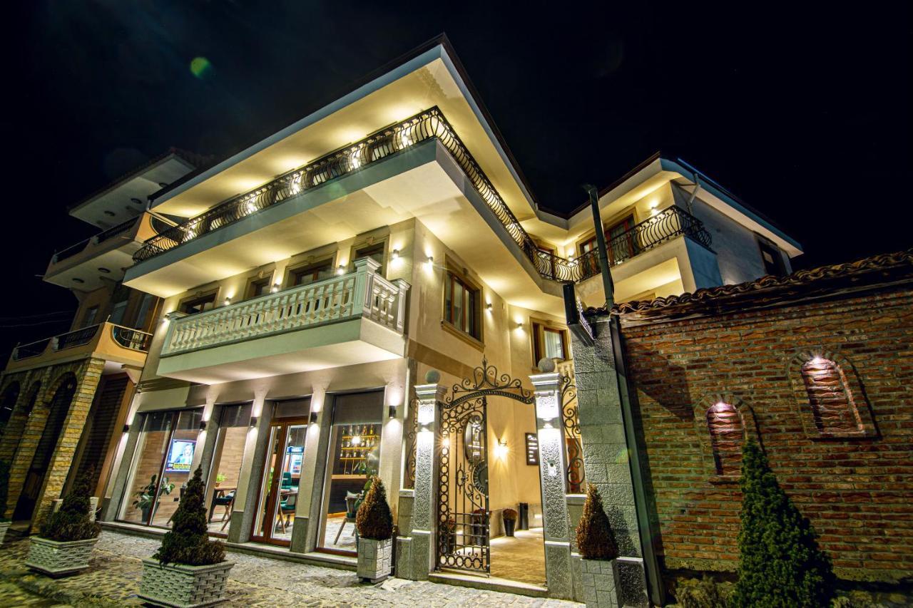 Tree Hotel Korce Exterior foto